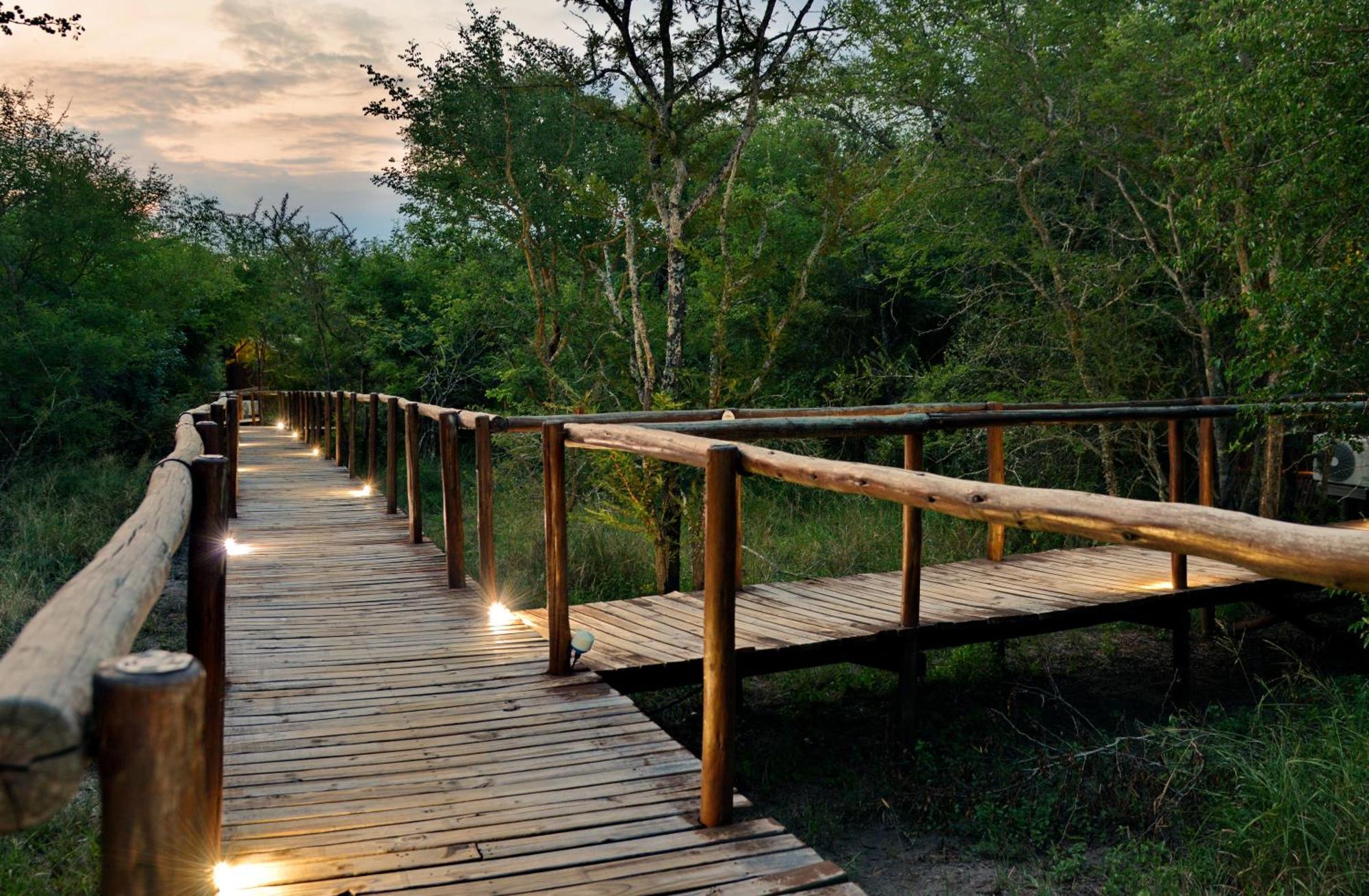 Kruger Safari Lodge Резерват Манйелети Екстериор снимка